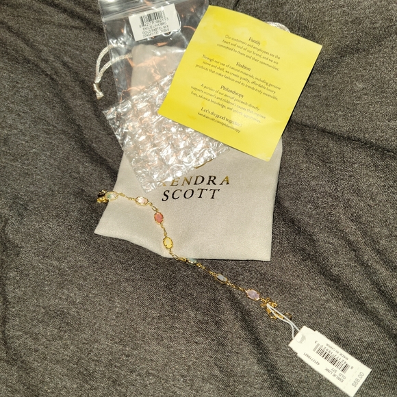 NWT Kendra Scott bracelet - Picture 5 of 5